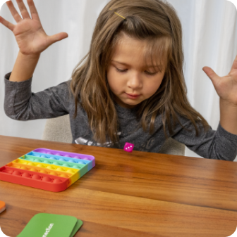 Roll & Pop the color that matches the card